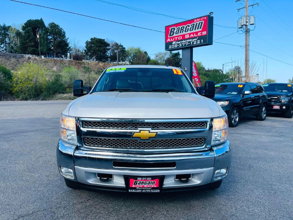 2013 Chevrolet Silverado 1500 Image 2