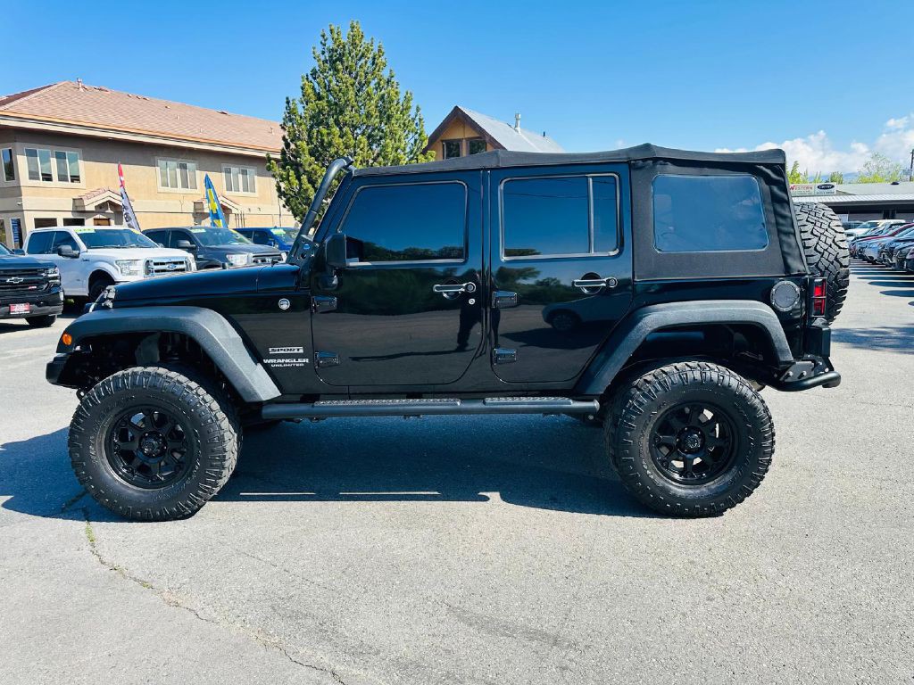 2015 Jeep Wrangler Unlimited Image 4