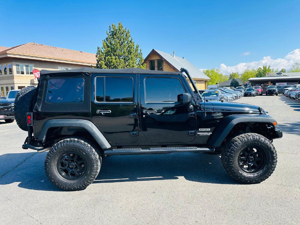 2015 Jeep Wrangler Unlimited Image 8
