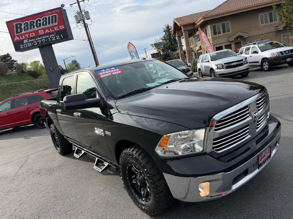 2015 RAM 1500 Image 9