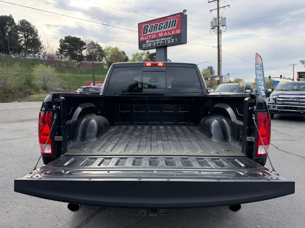 2015 RAM 1500 Image 11