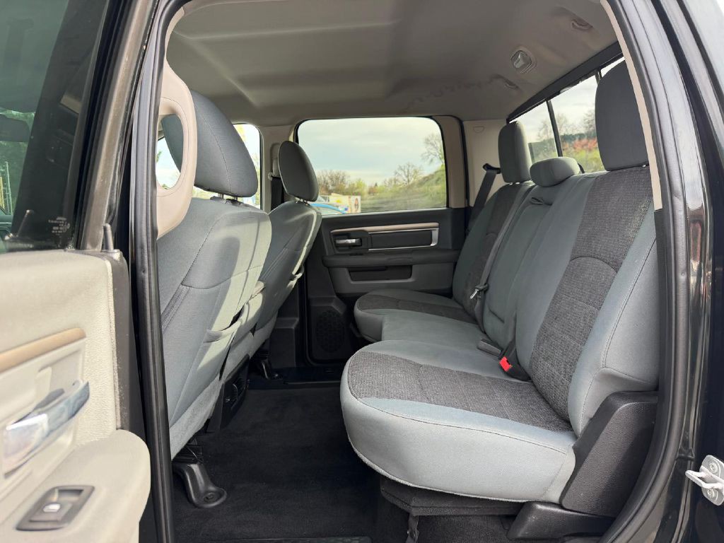 2015 RAM 1500 Image 13