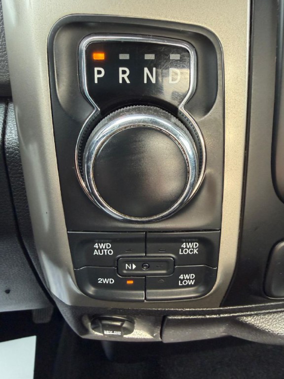 2015 RAM 1500 Image 23