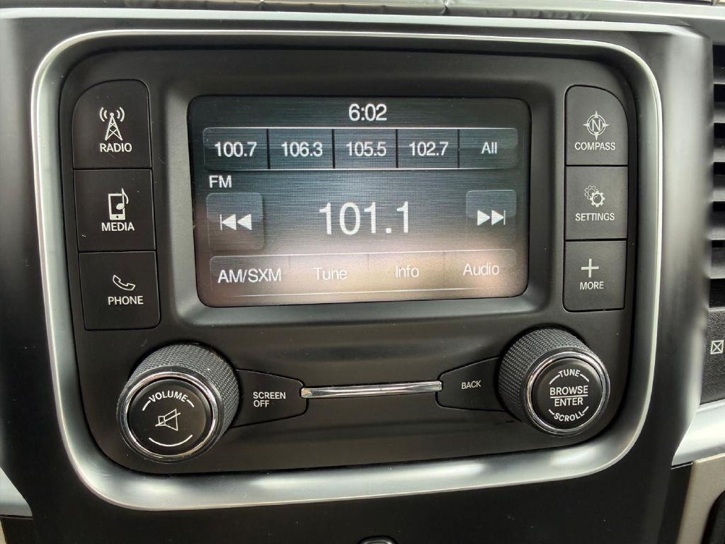 2015 RAM 1500 Image 24