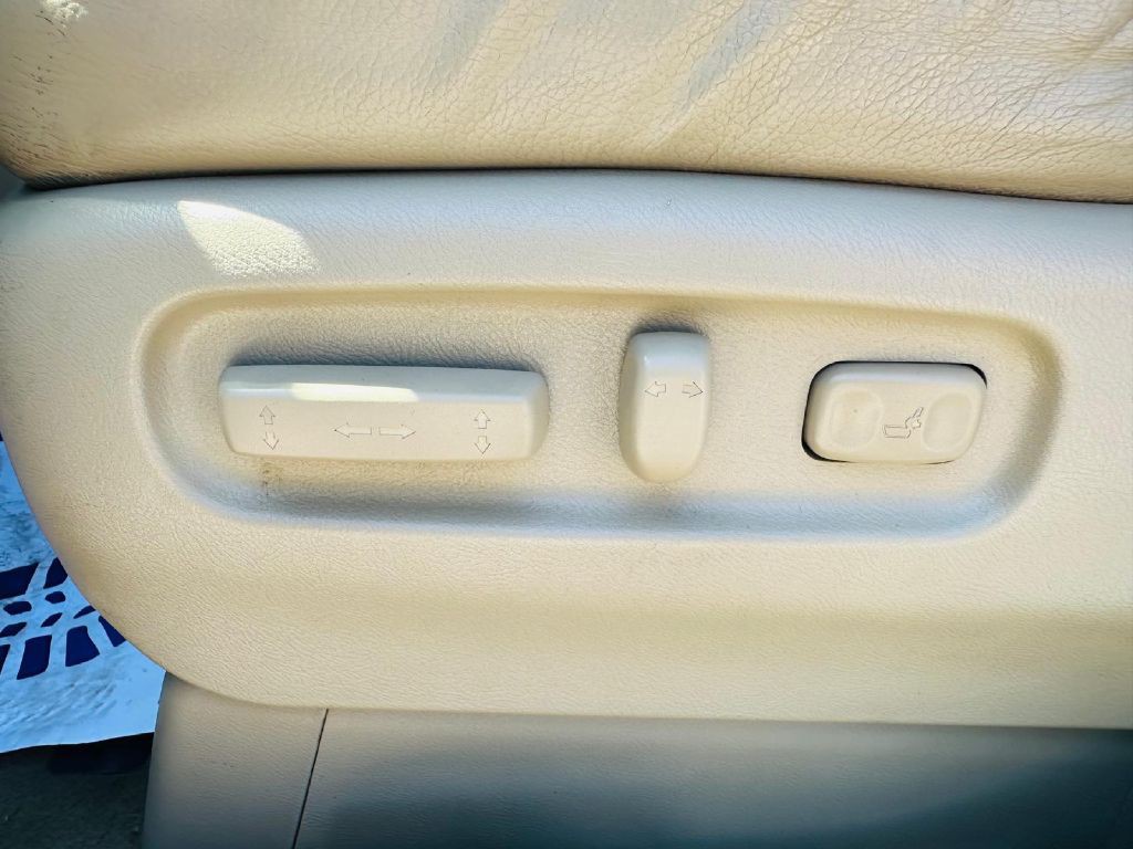 2011 Honda Ridgeline Image 30