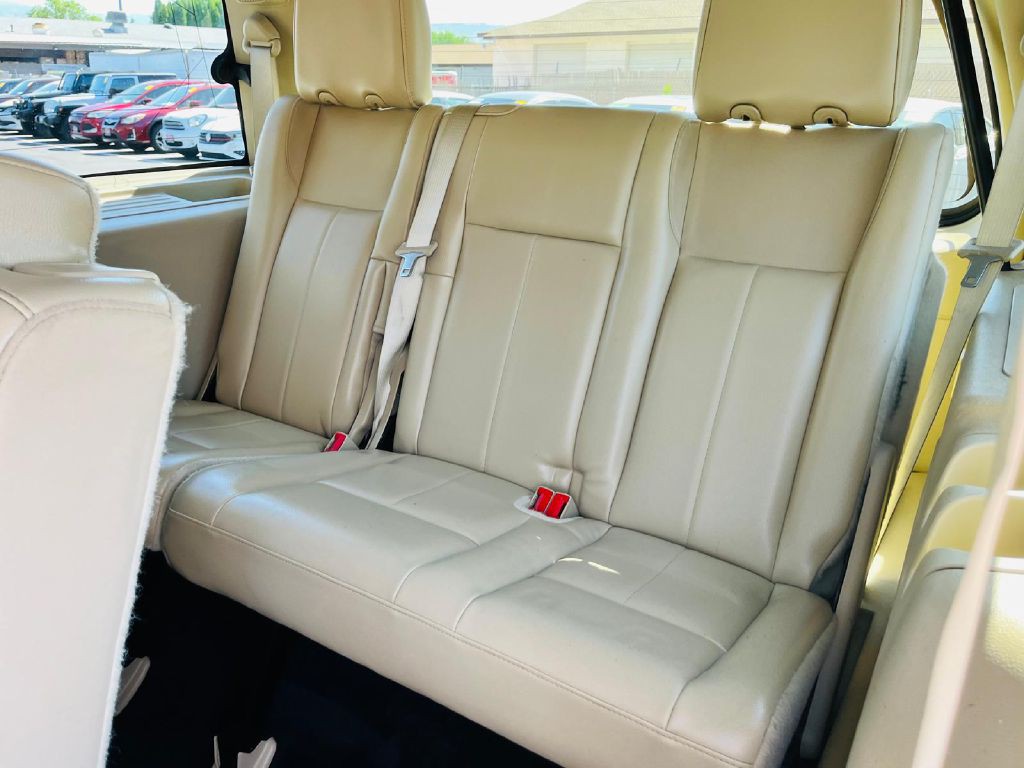 2017 Ford Expedition Image 14