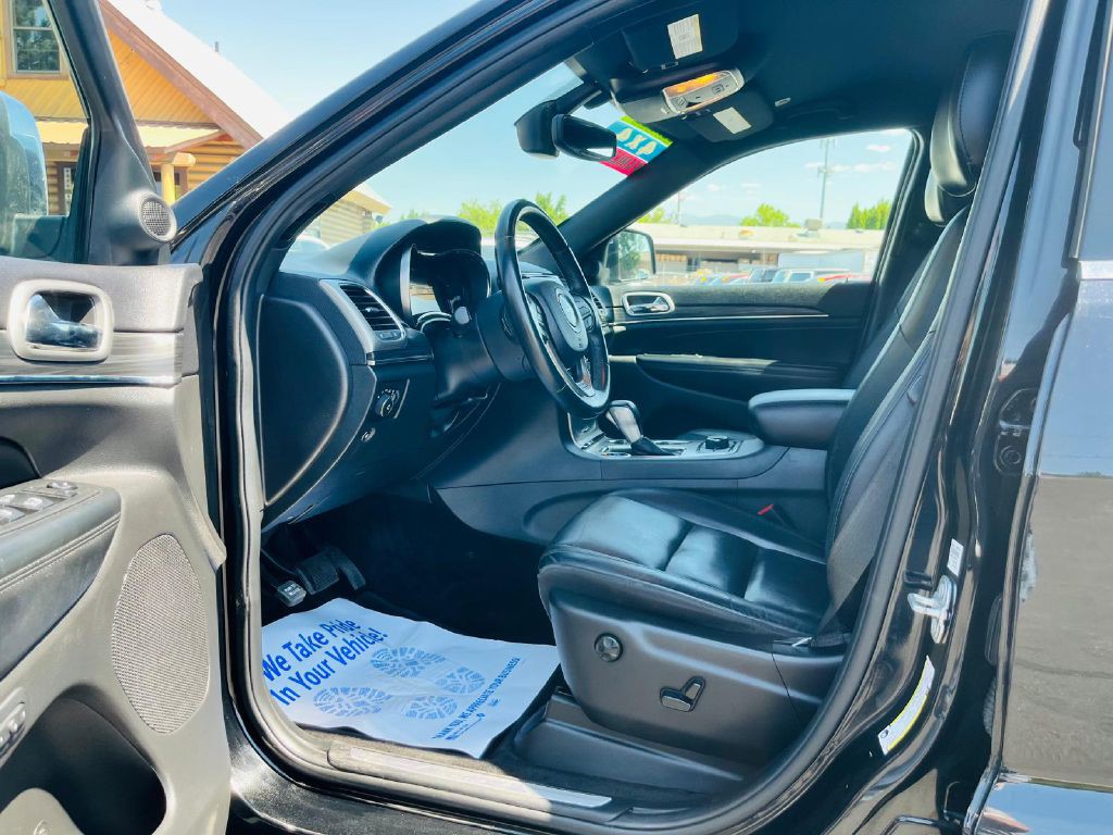 2019 Jeep Grand Cherokee Image 12