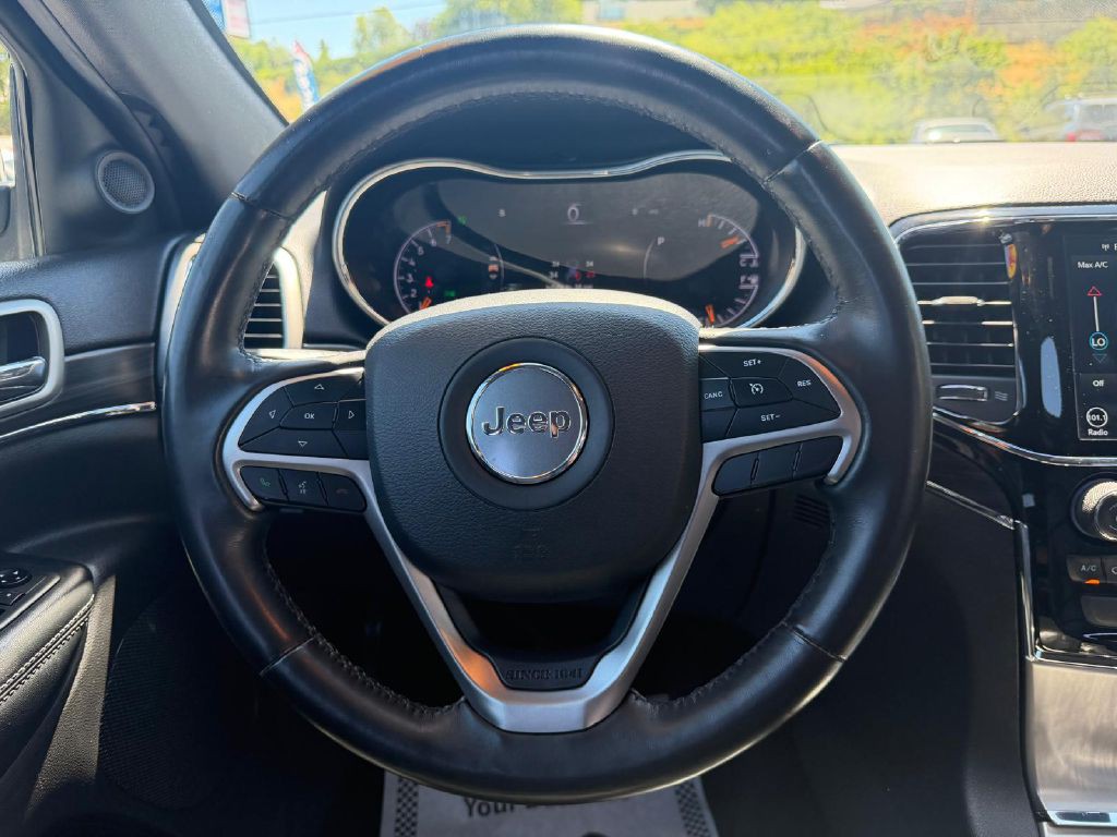 2019 Jeep Grand Cherokee Image 17