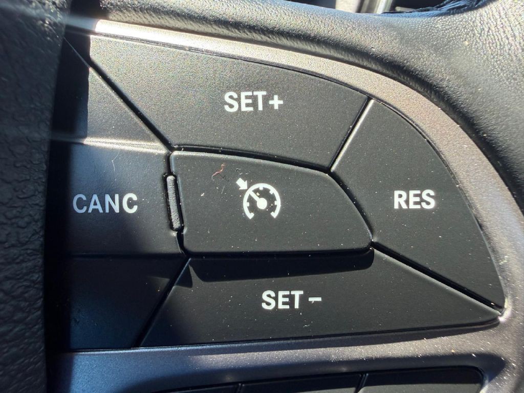 2019 Jeep Grand Cherokee Image 26