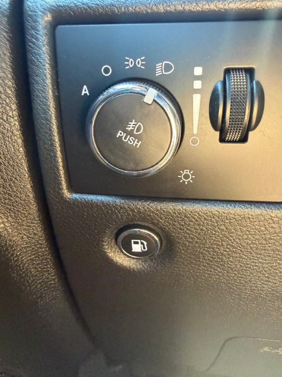 2019 Jeep Grand Cherokee Image 28