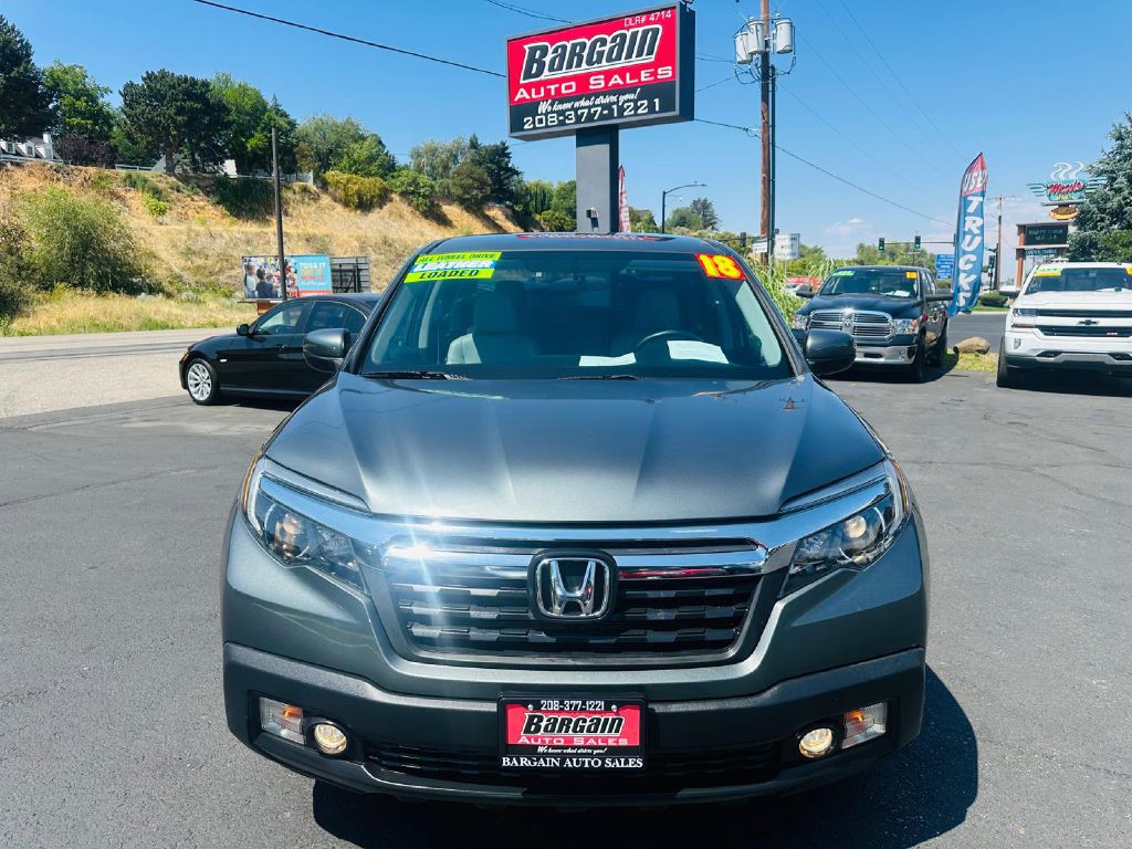 2018 Honda Ridgeline Image 2