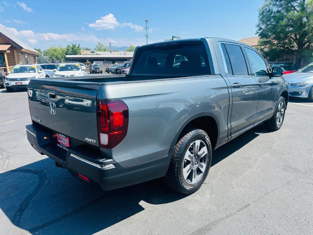 2018 Honda Ridgeline Image 7