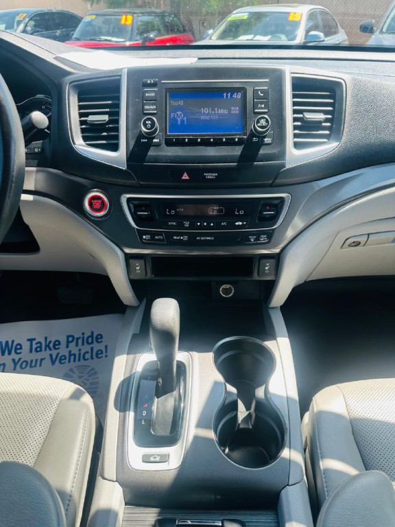 2018 Honda Ridgeline Image 20