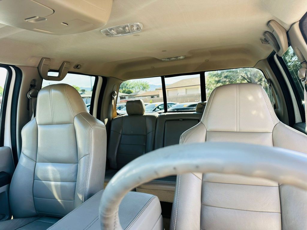 2008 Ford F-350 Image 28