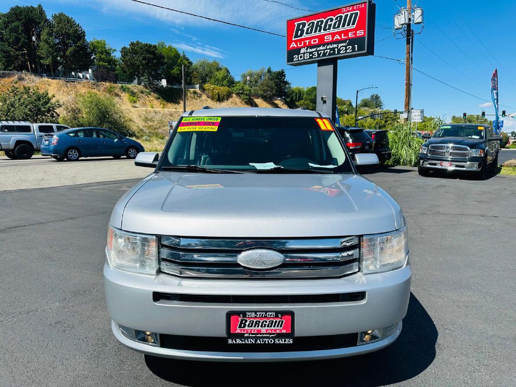 2011 Ford Flex Image 2