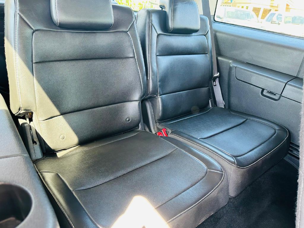 2011 Ford Flex Image 16