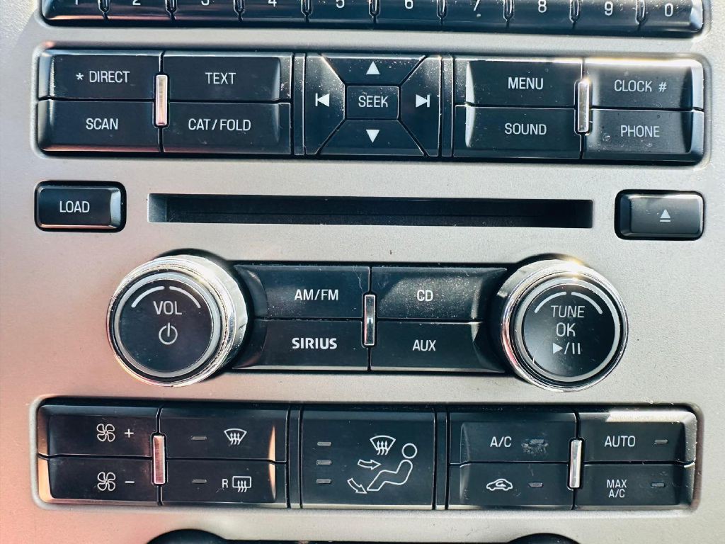 2011 Ford Flex Image 26