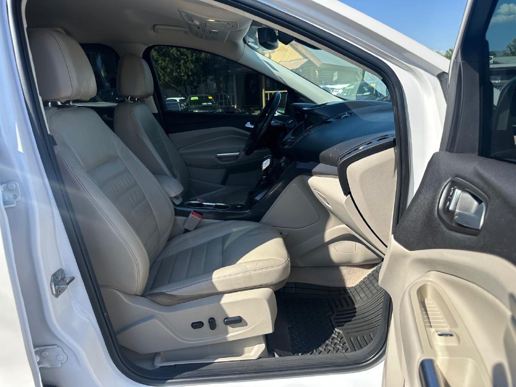 2015 Ford Escape Image 14