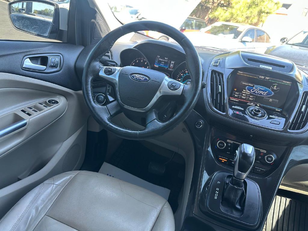 2015 Ford Escape Image 19
