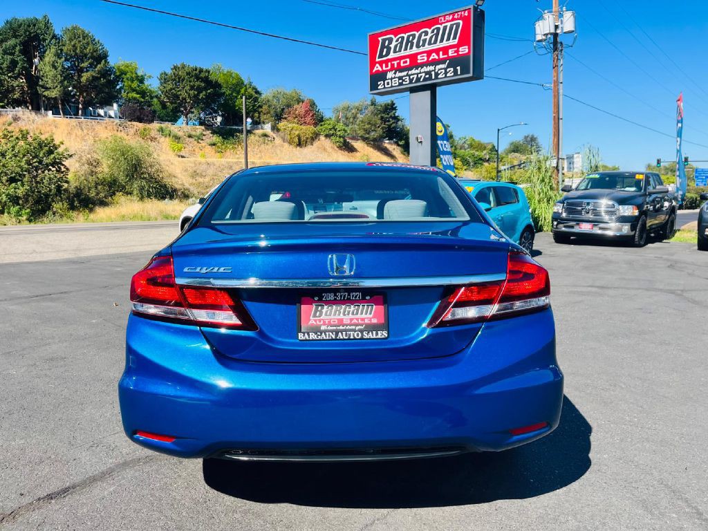 2015 Honda Civic Image 6