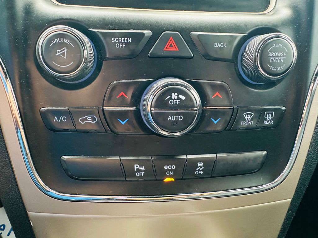 2014 Jeep Grand Cherokee Image 24