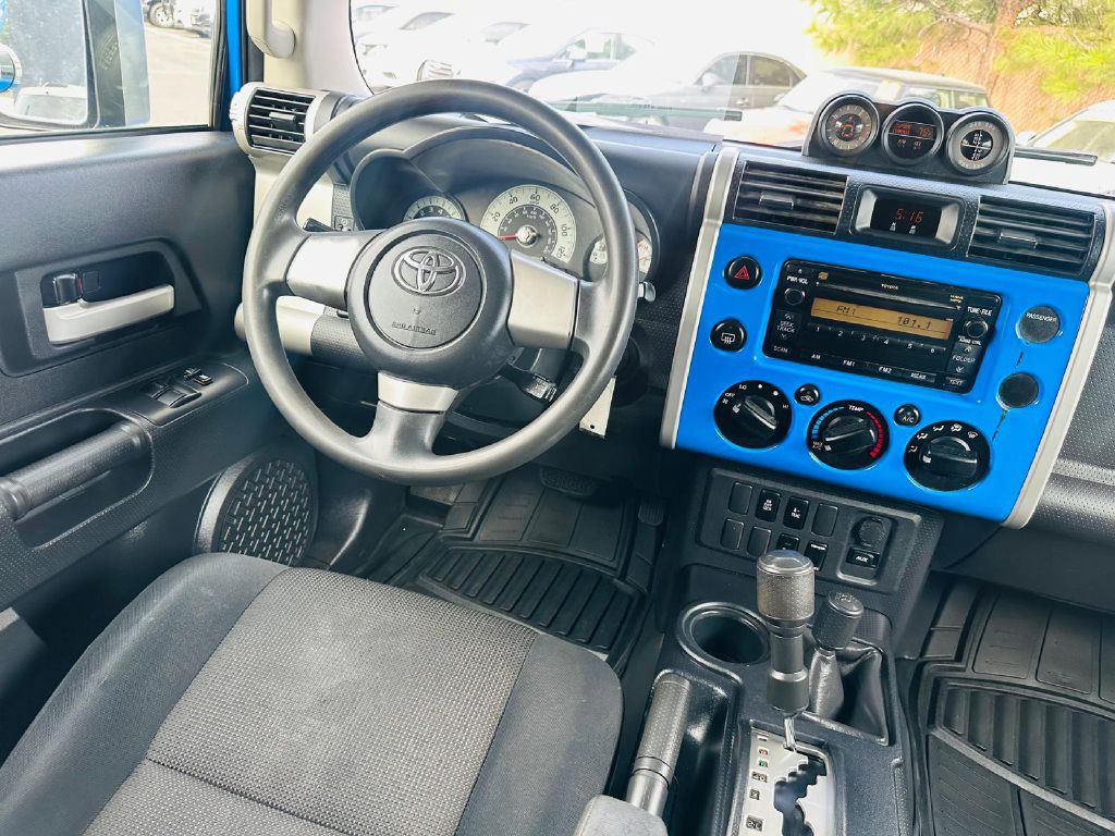 2008 Toyota FJ Cruiser Image 22