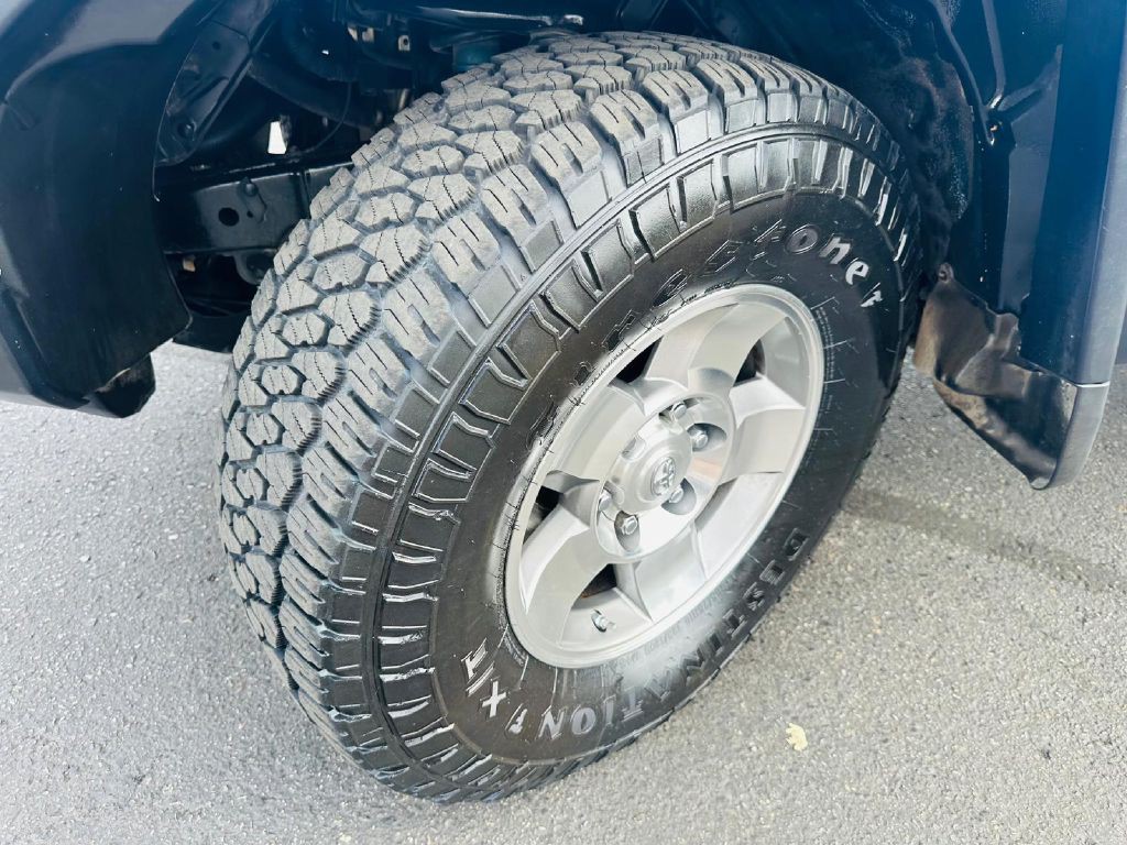 2008 Toyota FJ Cruiser Image 31