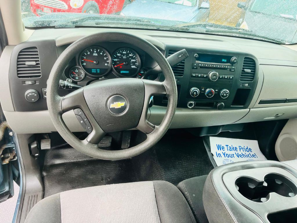2008 Chevrolet Silverado 1500 Image 15