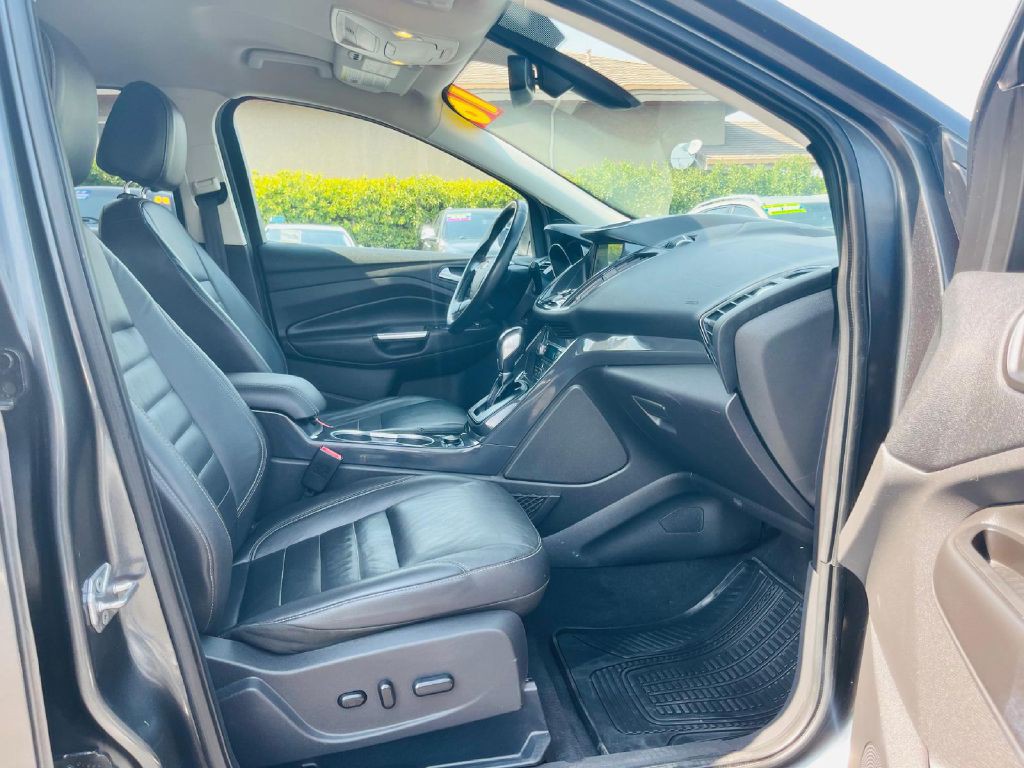 2016 Ford Escape Image 14