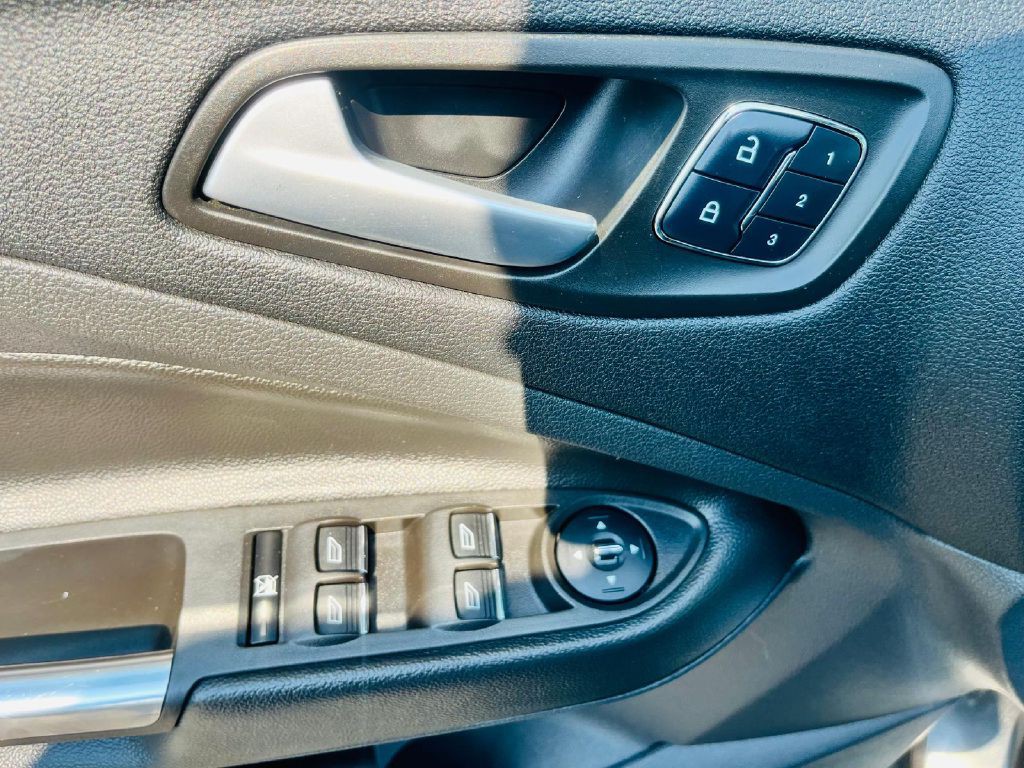 2016 Ford Escape Image 23