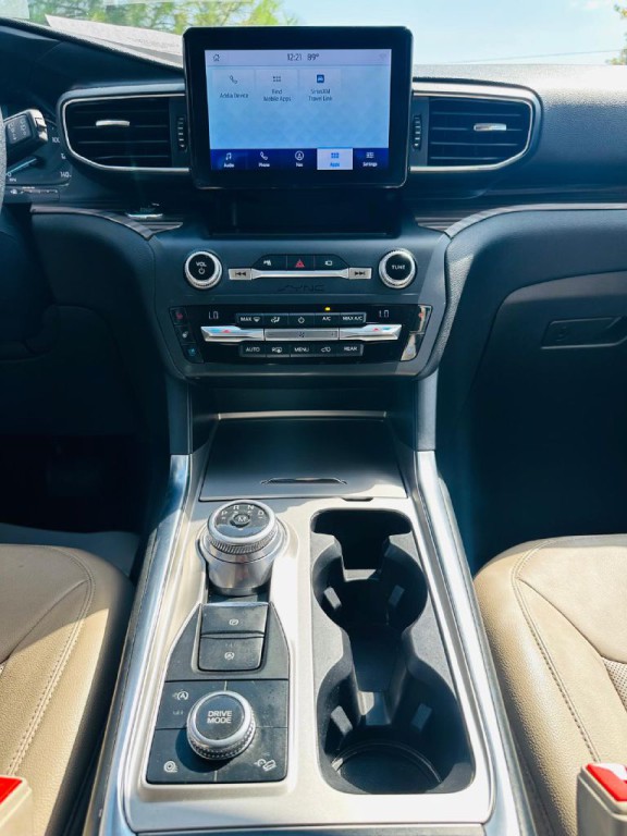 2020 Ford Explorer Image 21