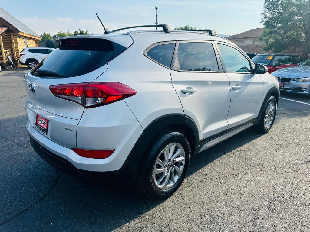 2017 Hyundai Tucson Image 7