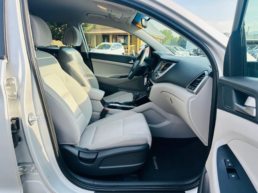 2017 Hyundai Tucson Image 14