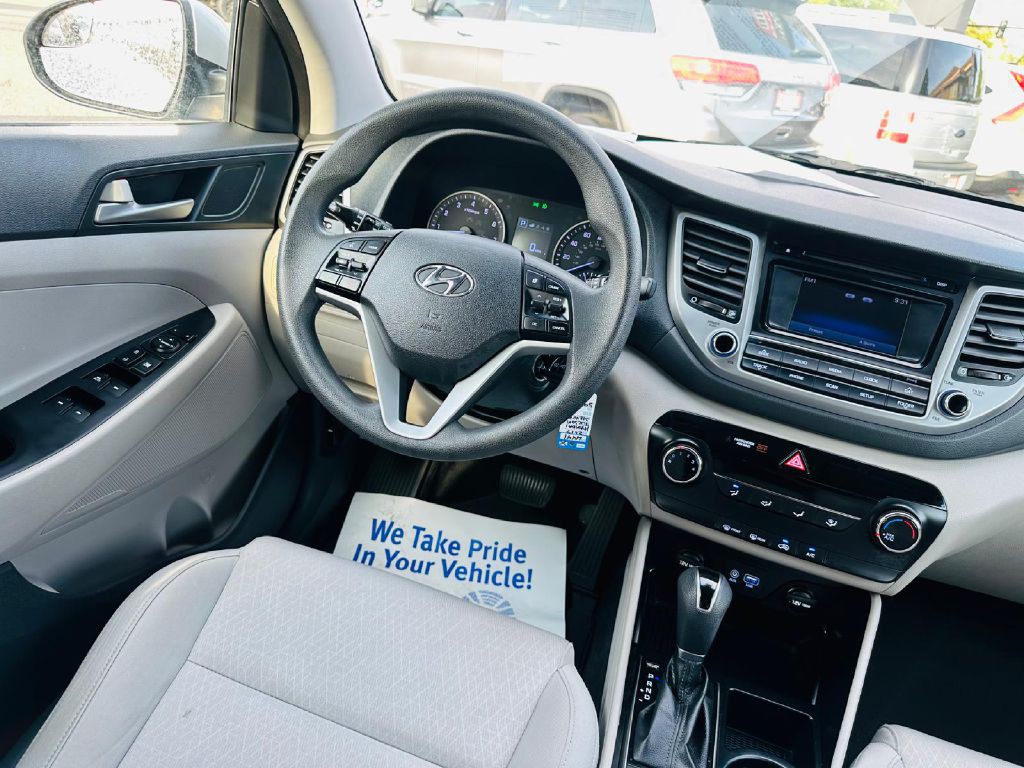 2017 Hyundai Tucson Image 20