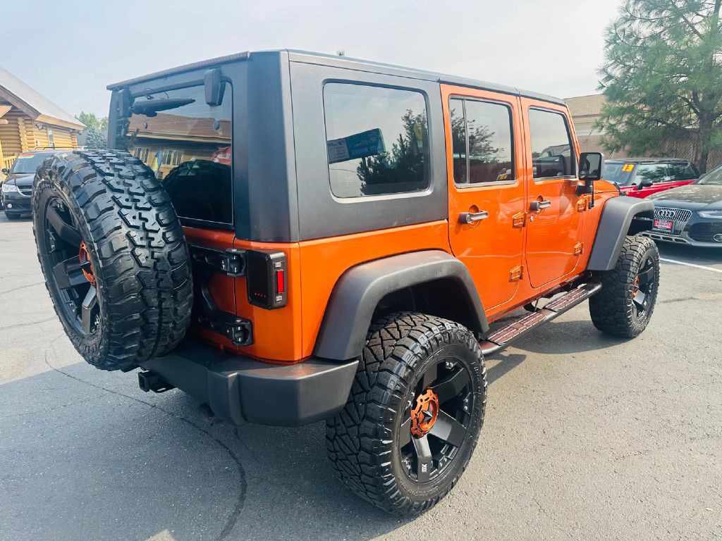2010 Jeep Wrangler Unlimited Image 7