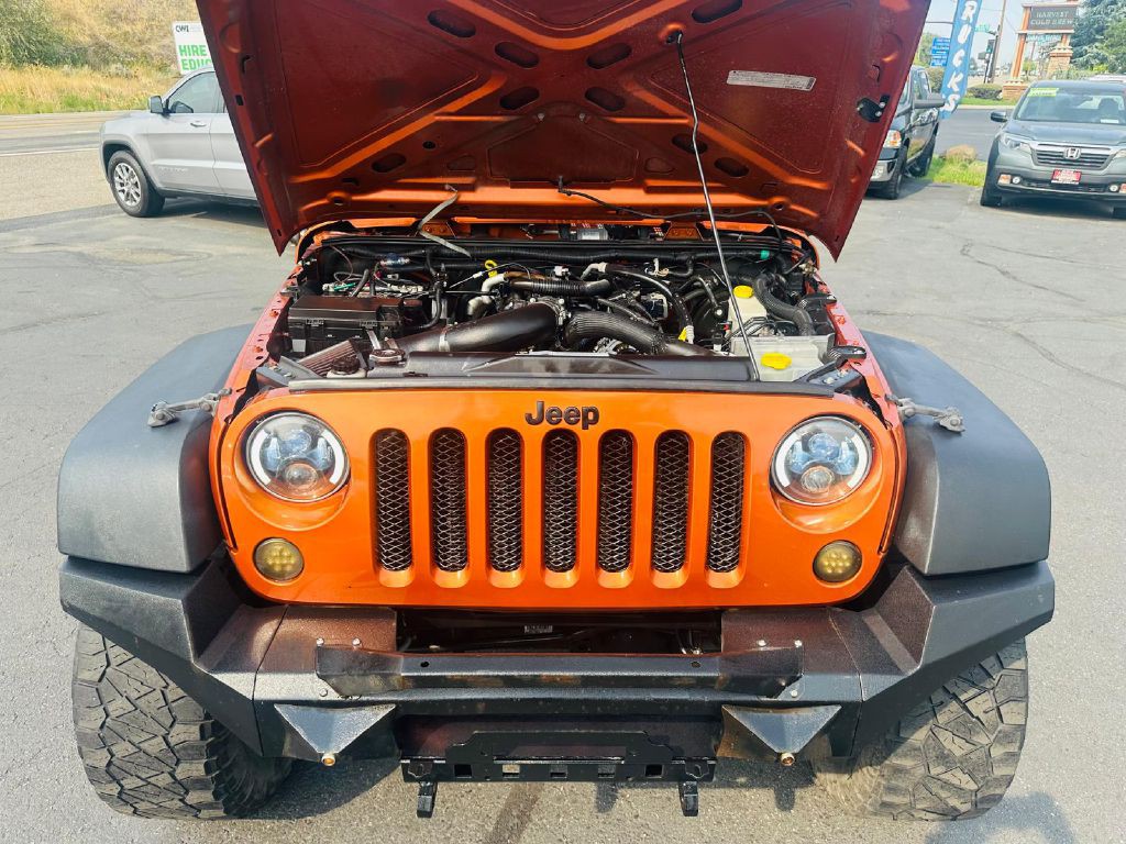 2010 Jeep Wrangler Unlimited Image 10