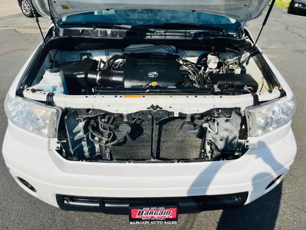 2013 Toyota Tundra Image 11
