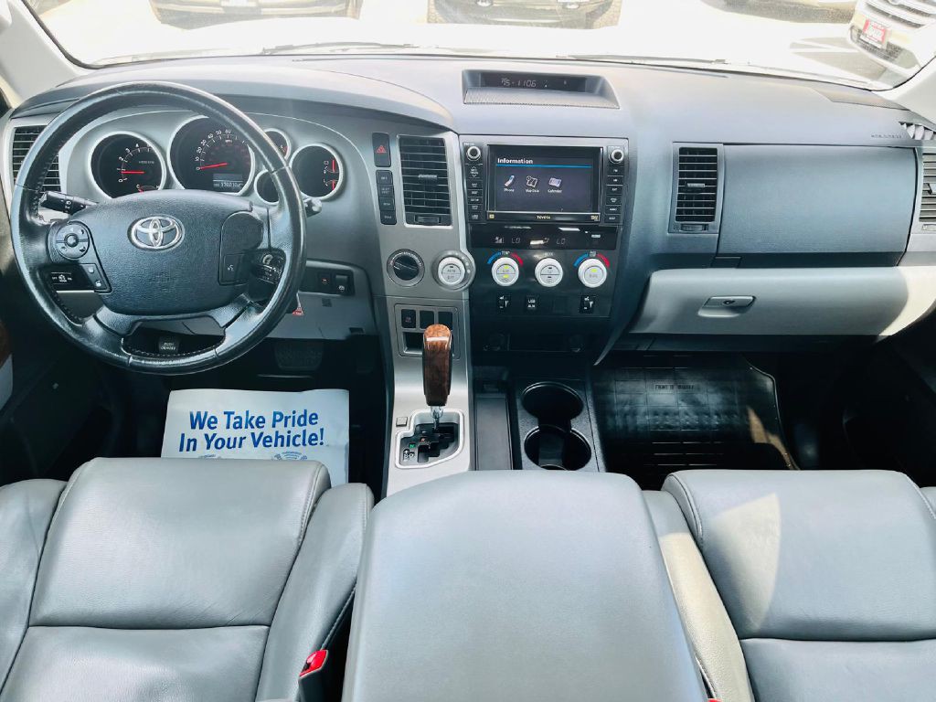 2013 Toyota Tundra Image 16