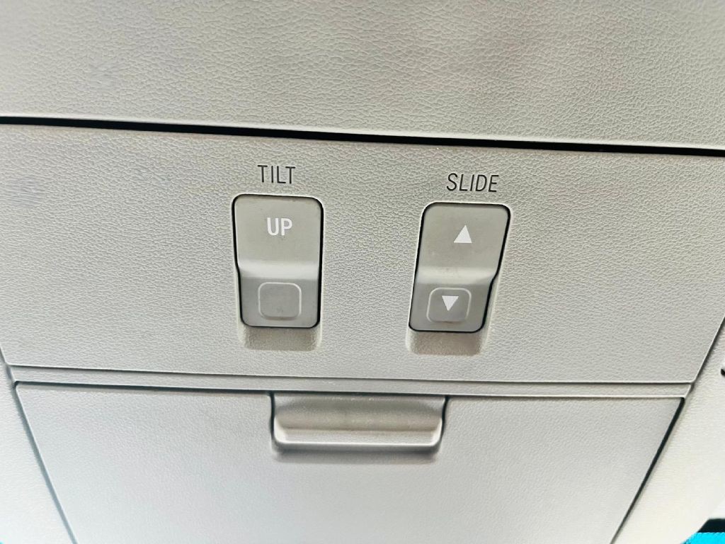 2013 Toyota Tundra Image 31