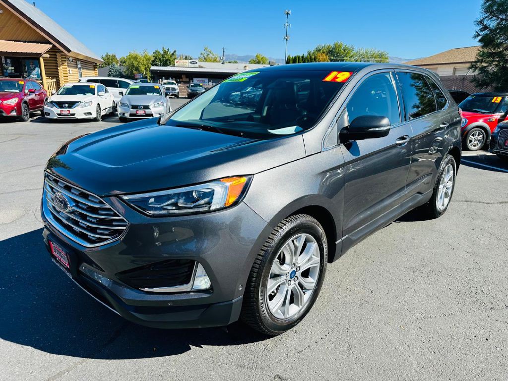 2019 Ford Edge Image 3