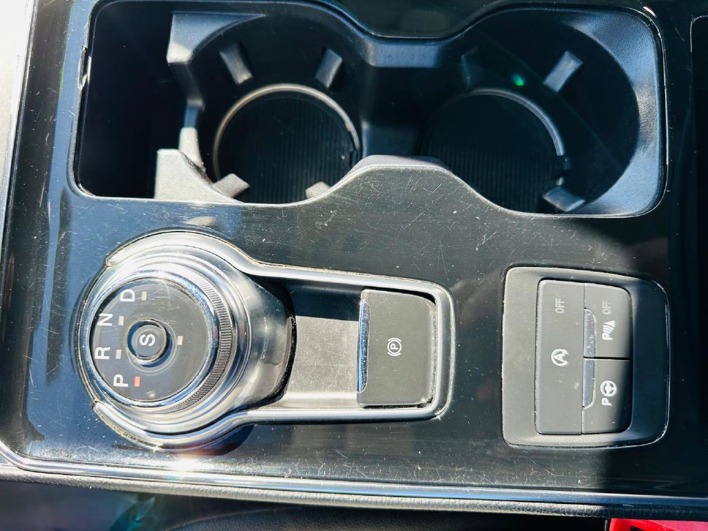 2019 Ford Edge Image 22