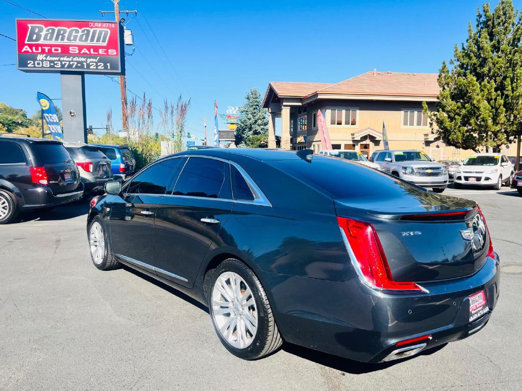 2018 Cadillac XTS Image 5