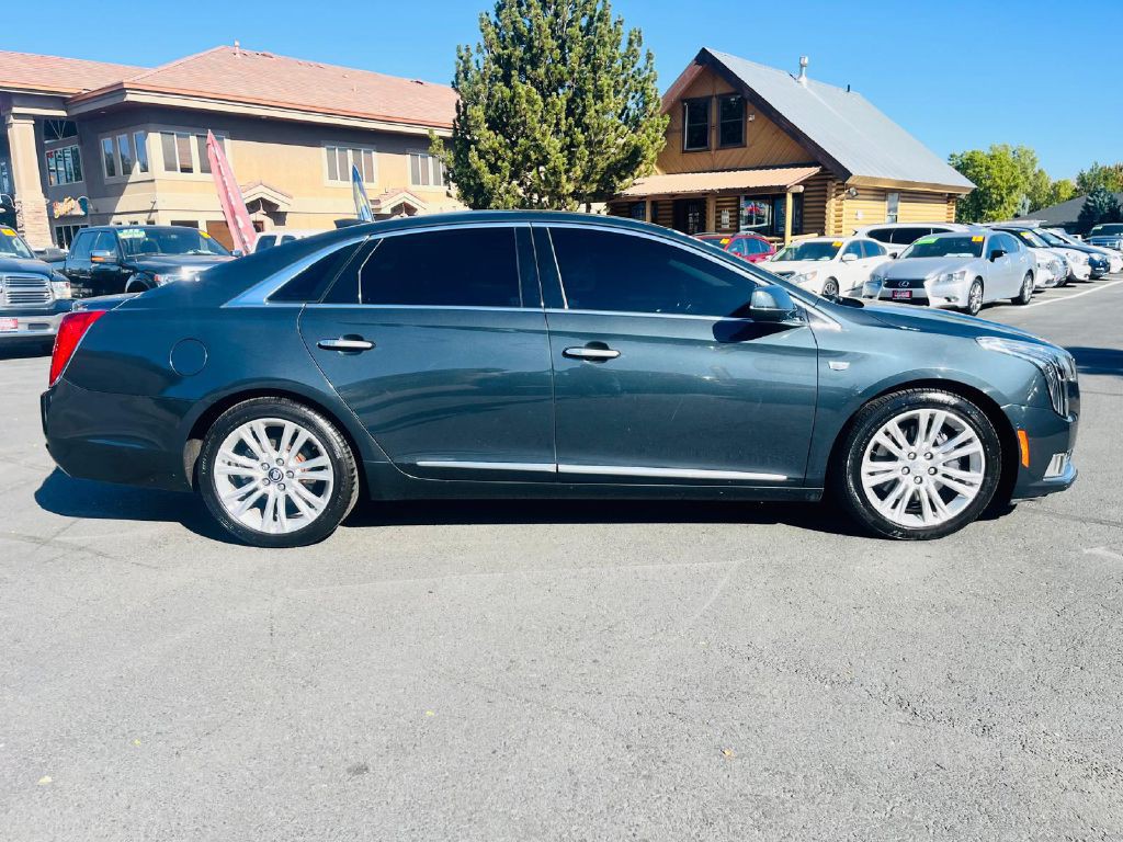 2018 Cadillac XTS Image 8