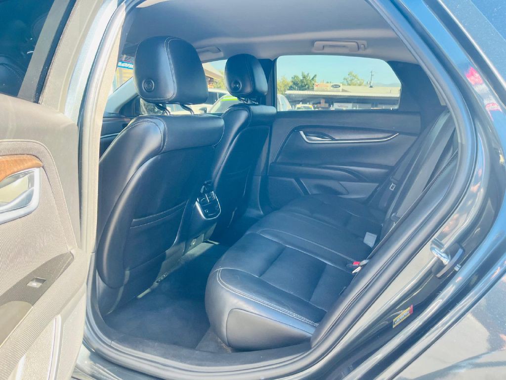 2018 Cadillac XTS Image 13