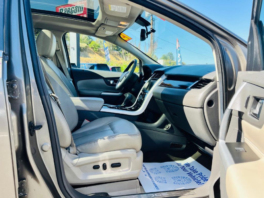 2013 Ford Edge Image 14