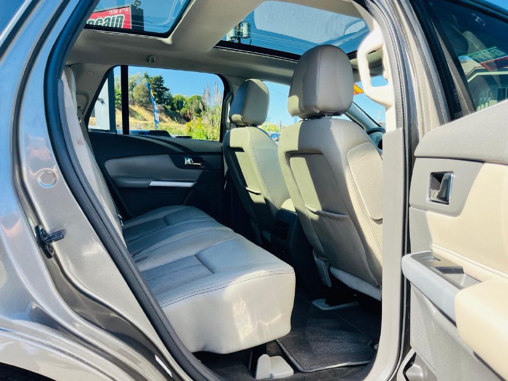 2013 Ford Edge Image 15