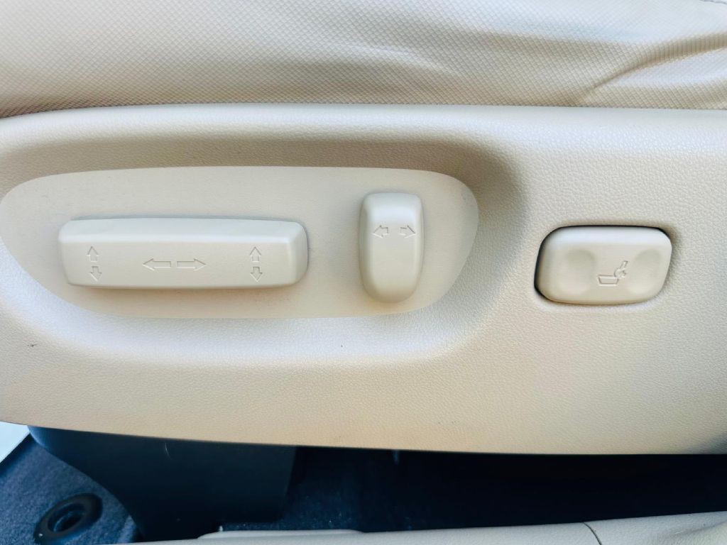 2011 Honda CR-V Image 27