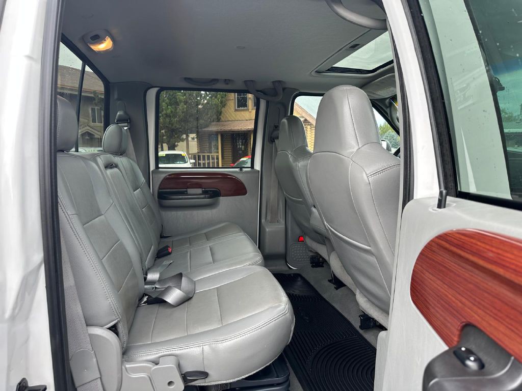 2006 Ford F-350 Image 15