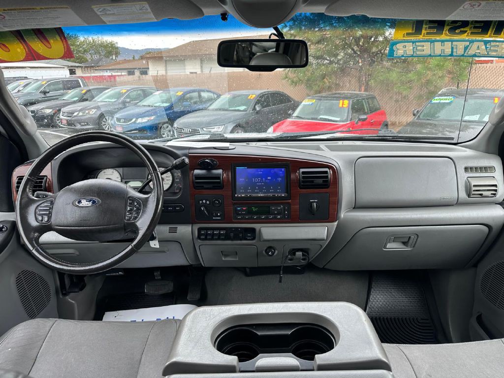 2006 Ford F-350 Image 16