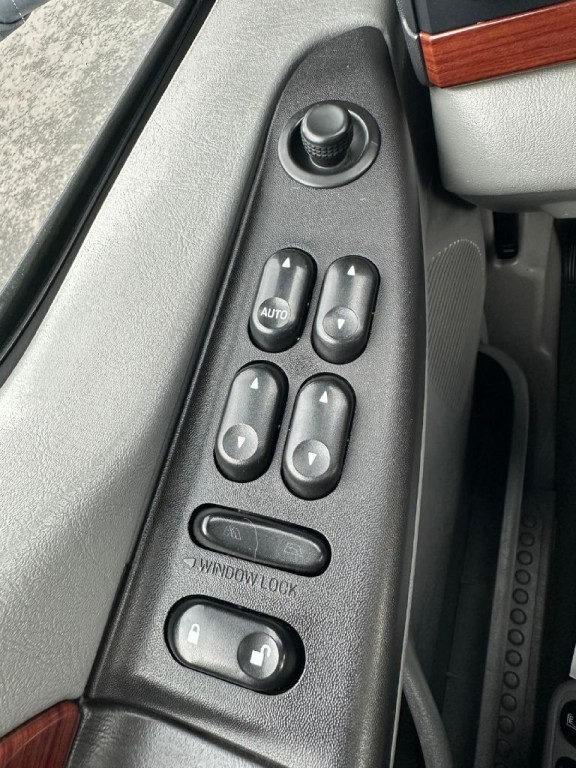 2006 Ford F-350 Image 27
